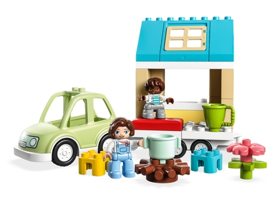 LEGO Family House on Wheels (10986)