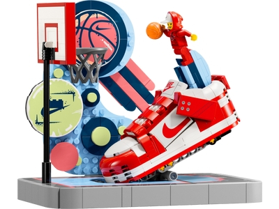 LEGO Nike Dunk Trickshot (43021)